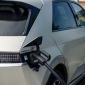 Kolejne szybkie ładowarki ABB na mapie Warszawy