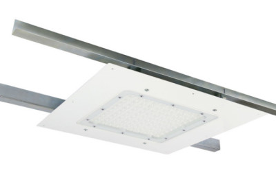 Dedykowana stacjom paliw lampa oświetleniowa SQUARE PETROL LED firmy Lumi Team