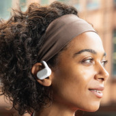 Prawdziwie bezprzewodowe słuchawki JBL Soundgear Sense