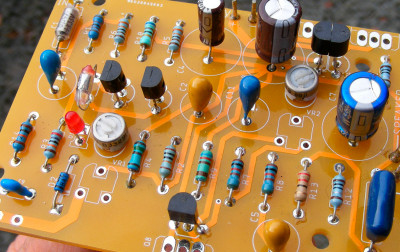 Wzmacniacz audio do Theremina, część 1