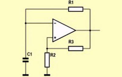 Praktyczny kurs op-ampów 24. Generator fali prostokątnej