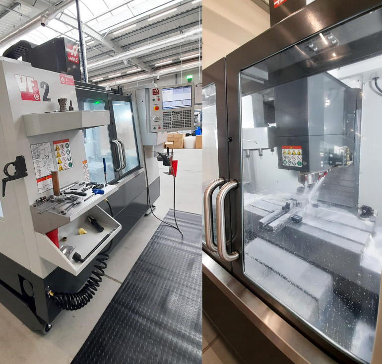 Fotografia 2. Obróbka elementów metalowych na obrabiarce CNC HASS V2