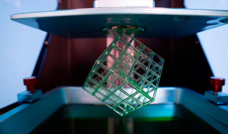 Technika spiekania laserowego w produkcji obudów dla elektroniki. Produkcja obudów nie tylko z tworzyw sztucznych