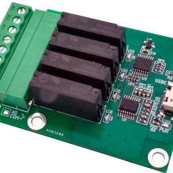 Moduł czterech wyjść przekaźnikowych z interfejsem USB-C