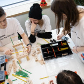 Firma Samsung obchodzi 54. rocznicę powstania