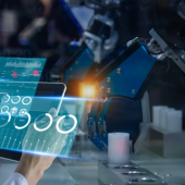 Dopasowanie oraz współpraca systemów IT i OT w firmach produkcyjnych