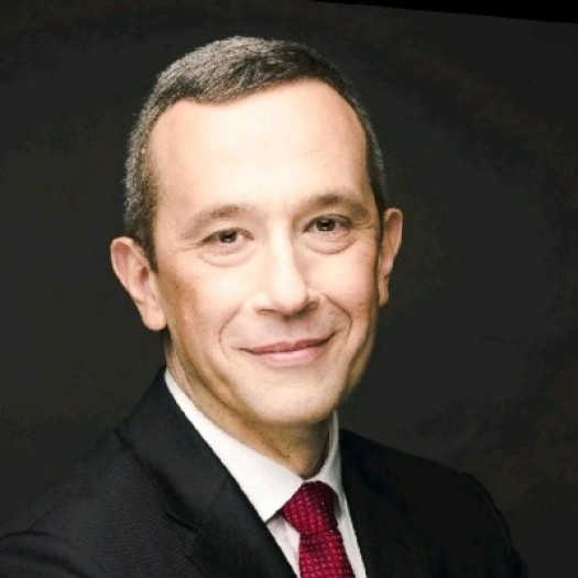 Pan Radosław Kędzia - wiceprezes firmy HUAWEI w regionie europejskim