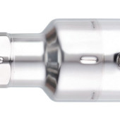 Radarowy czujnik poziomu LW2120 firmy ifm electronic mierzy poziom cieczy i mediów lepkich w zbiornikach o wysokości do 10 m