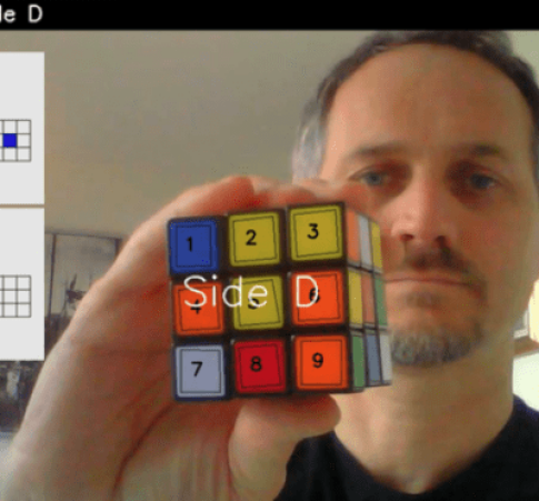 Pan Andrea Favero - twórca robota CUBOTino
