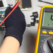 Edukacja w EdW dla szkół i uczelni - wykład 14: Multimetry. Od AVO do niemal nieskończonego wyboru