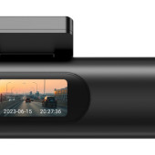 R35 firmy NAVITEL - designerski wideorejestrator pojazdowy z kolorowym wyświetlaczem IPS o przekątnej 1,47 cala