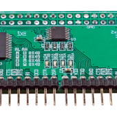 Dwukanałowy port szeregowy z pełnym interfejsem UART