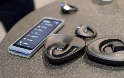 Bezprzewodowe słuchawki z translatorem Vasco Translator E1 na liście «Best of CES 2024» gazety «The New York Times»