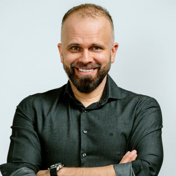 Pan Maciej Góralski - CEO firmy Vasco Electronics