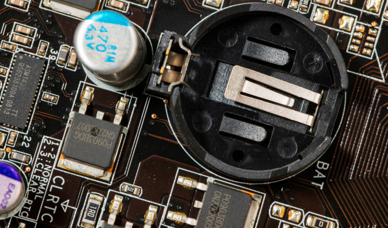 Wzbudzenie drgań rezonatorów kwarcowych 32768 Hz