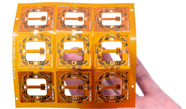 Elastyczna elektronika, czyli płytki drukowane typu flex i rigid-flex w ofercie PCBWay