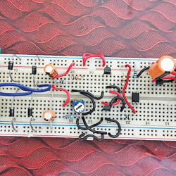 Zabezpieczenie urządzeń przed zbyt niskim i zbyt wysokim napięciem sieci energetycznej