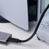 Dlaczego warto zmodernizować konsolę PlayStation 5, wykorzystując wewnętrzny i zewnętrzny dysk SSD?