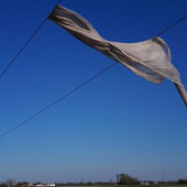 Ostrożnie z agrowłókniną - apel Polskich Sieci Elektroenergetycznych (PSE)