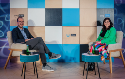 ALEXA STAGE: czy sztuczna inteligencja może być bardziej ludzka niż my sami?