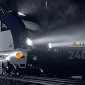 Wyposażona w transformator ELHAND nowoczesna lokomotywa elektryczna firmy Newag bije rekordy prędkości