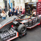 Nowy bolid zespołu WUT Racing zwany WUT-5