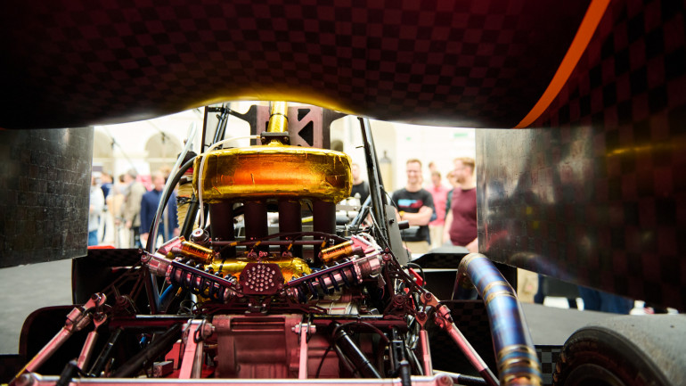 Nowy bolid zespołu WUT Racing zwany WUT-5