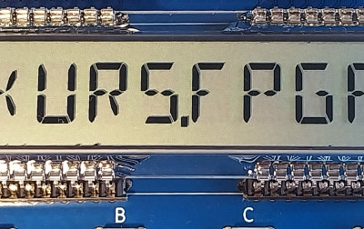Kurs FPGA Lattice (21). Terminal UART z 14-segmentowym wyświetlaczem LCD