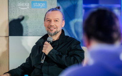 ALEXA STAGE: Przyjmij chaos, łam zasady i znajdź mądrość w nieoczekiwanych miejscach, czyli o sztucznej inteligencji z Wiesławem Bartkowskim