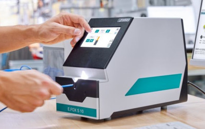 Łatwa optymalizacja przygotowania przewodów dzięki E.FOX S 10 od Phoenix Contact