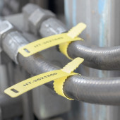 Znakowanie bez wysiłku dzięki nowym szyldom oznaczeniowym TAGPU LOOP od HellermannTyton