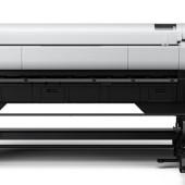 Wielkoformatowa drukarka SureColor P20500 firmy Epson do profesjonalnej fotografii, dzieł sztuki, plakatów i produkcji oznakowań