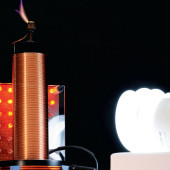 Półprzewodnikowe wyładowanie płomieniowe. Cewka Tesli