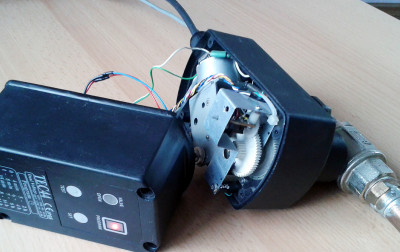 Sterownik zaworu kulowego