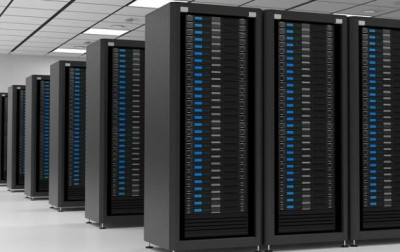 Na co zwrócić uwagę przy wyborze szafy RACK do serwera?