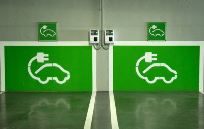 Integracja systemów parkowania ze stacjami ładowania pojazdów elektrycznych