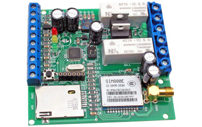 Sterownik z modułem komunikacyjnym GSM