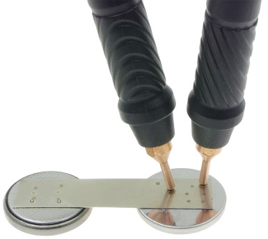 5. Tak wygląda spawanie. Naciśnij lekko i odczekaj kilka sekund