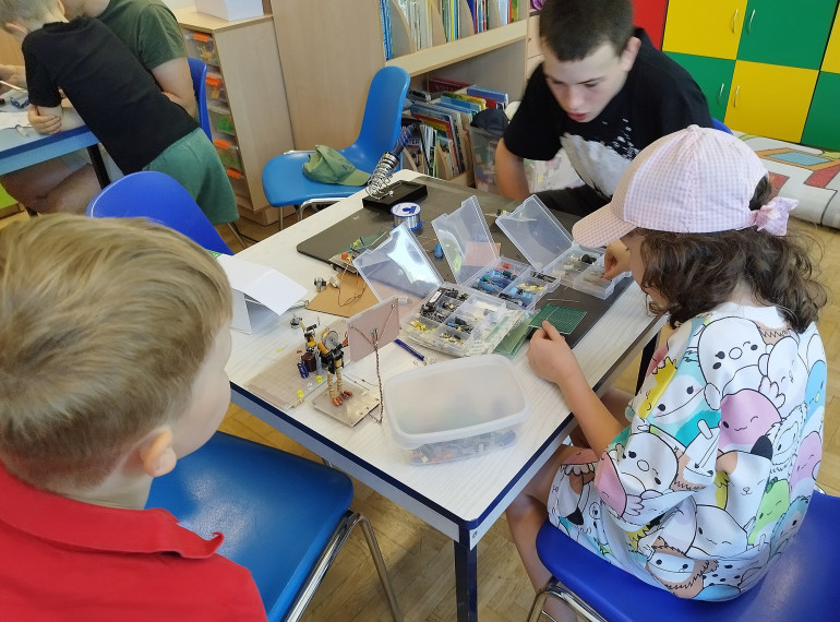 Gutek. Eko-Czarodziej w krainie (zużytej) elektroniki