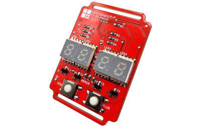 retroWatch – zegarek naręczny w stylu retro