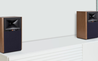 Wyjątkowe kolumny aktywne 4305P firmy JBL