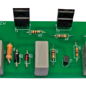 Stabilizator napięcia do układów lampowych
