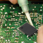 Chemia w warsztacie elektronicznym: czyszczenie, lutowanie i nie tylko