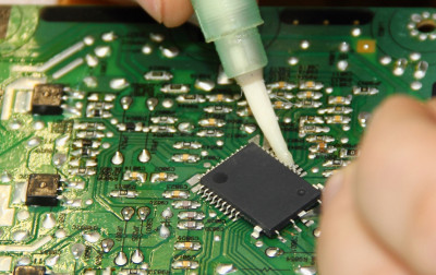 Chemia w warsztacie elektronicznym: czyszczenie, lutowanie i nie tylko