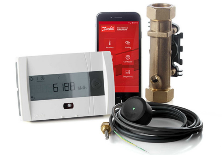 Jeden z kompaktowych liczników ciepła Sono