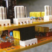 Wokoder analogowy, część 4. Wzmacniacz sterujący