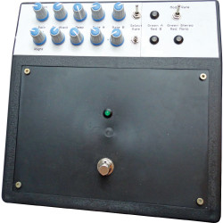 Stereo Phaser 180. Generator efektu dźwiękowego dla muzyków