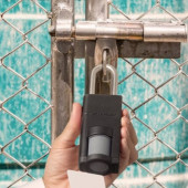 Bezprzewodowa kłódka Aperio P100