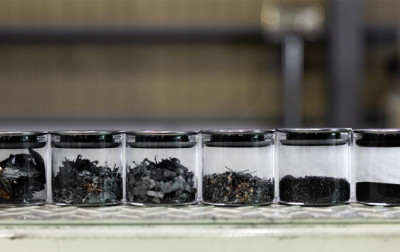 Nowa metoda recyklingu baterii samochodowych opracowana przez firmę Toyota