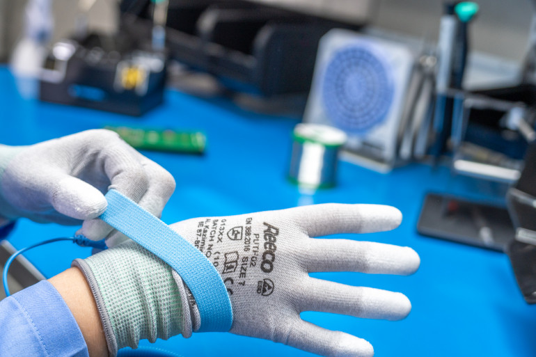 Kompleksowa oferta wyposażenia dla elektroników